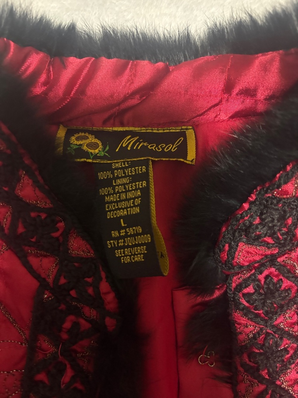 Vintage Mirasol Red Embroidered Teddy Jacket with Black Faux Fur Asian Style - Picture 2 of 6